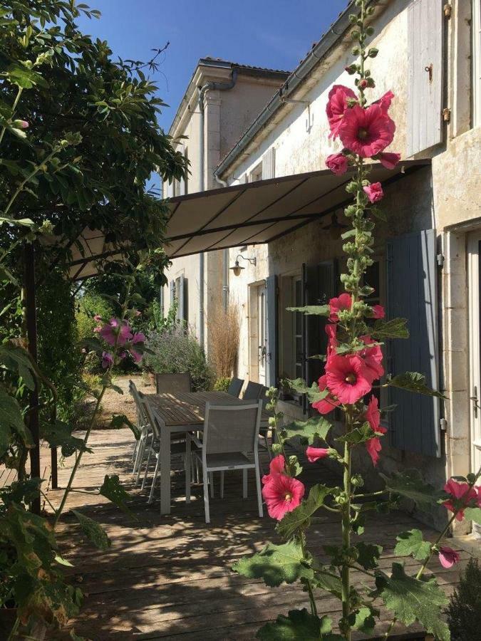 Tilleuls Et Bambous Ξενοδοχείο Saint-Sauveur-d'Aunis Εξωτερικό φωτογραφία
